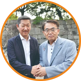 林健児の活動写真：大村愛知県知事と